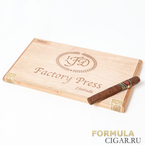 Сигары La Flor Dominicana Factory Press Limitado/12 (шт.) Сигары La Flor Dominicana Factory Press Limitado/12 (шт.)